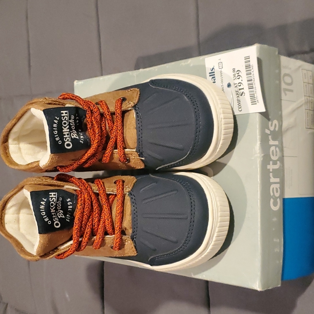 Carter's toddler boots